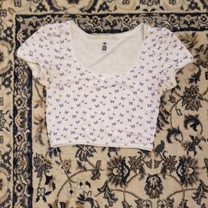 Minimalistic butterfly me to we pacsun shirt